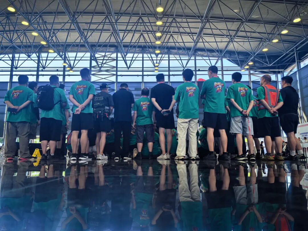 43.89万人次再创新高!第23届ChinaJoy圆满落幕:感谢有你,共赴这场“与AI同游”的盛夏之约 https://cms3.chinajoy.net/157/upload/resources/image/103640.jpg?token=Bearer eyJhbGciOiJIUzUxMiJ9.eyJpc3MiOiJlY2hpc2FuIiwic3ViIjoie1wiY2xpZW50XCI6XCJXRUJcIixcInR5cGVcIjpcIlVTRVJcIixcIm5hbWVcIjpcInVzZXIyX2FwaVwiLFwic2lnbmF0dXJlXCI6bnVsbCxcImV4cGlyZXNfaW5cIjoxODAwMDAwMH0iLCJpYXQiOjE3ODU4MzQ1ODEsImV4cCI6MTc4NTg1MjU4MX0.HoThmgOAUMt0EpWerAm8NYzl6DOy1GtDxDIOGVxXjea3HVMpGDIiP16BBotix2abTm3MiXT5hcOKdUHNC1Lp7g